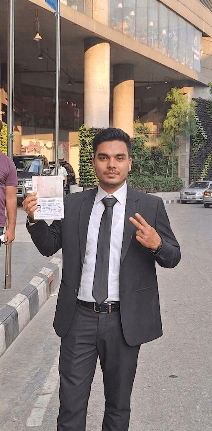 আমাদের শিক্ষার্থী Siam Ahmed সফলভাবে জাপানের Student ভিসা হাতে পেয়েছে